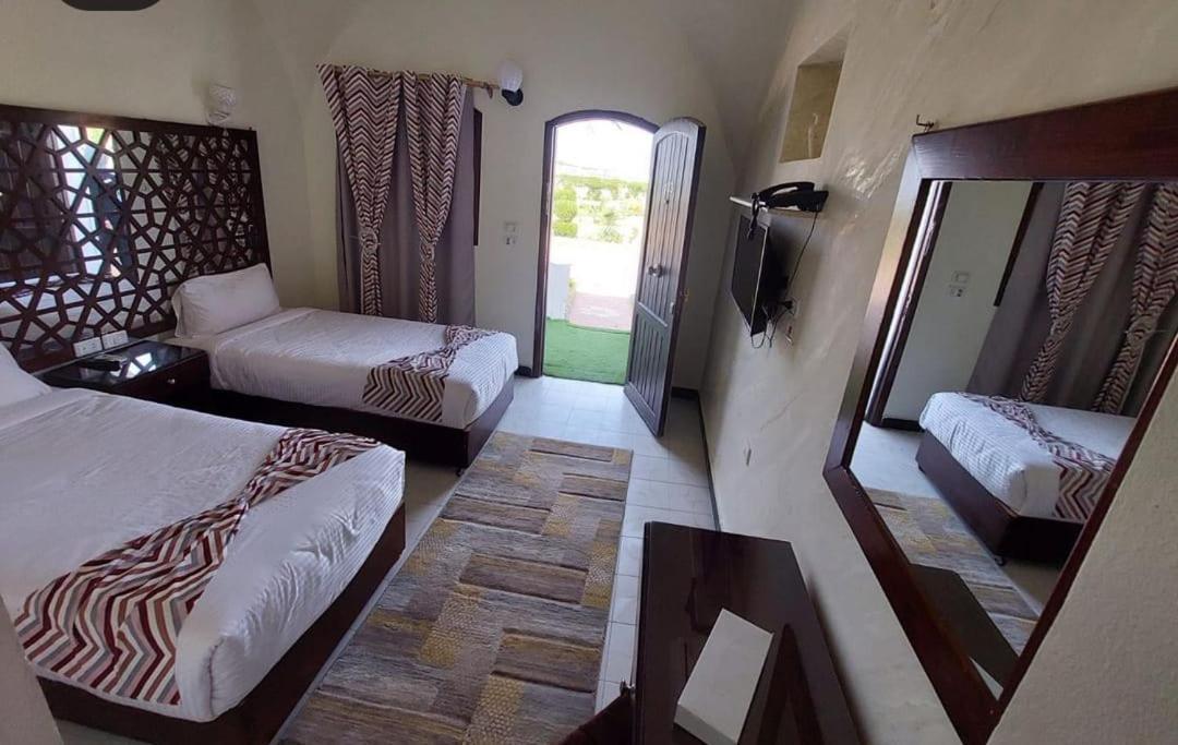Dolphin Continental Hotel El Qoseir Zewnętrze zdjęcie