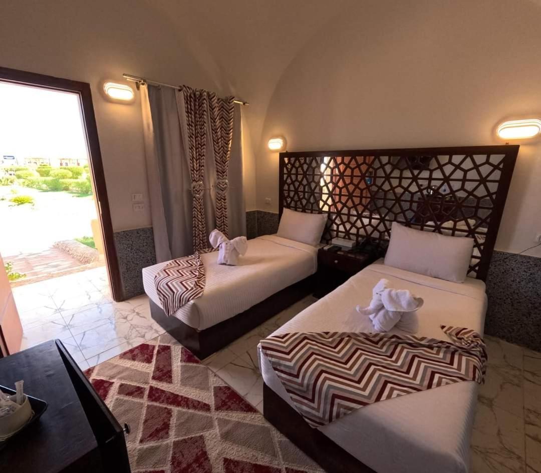 Dolphin Continental Hotel El Qoseir Zewnętrze zdjęcie