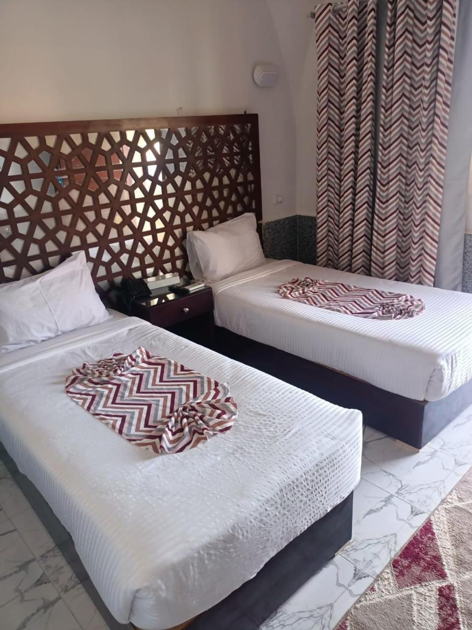 Dolphin Continental Hotel El Qoseir Zewnętrze zdjęcie